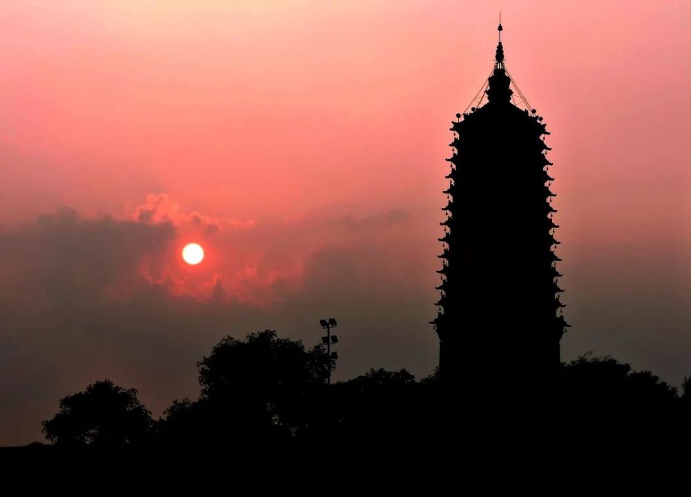 我和我的家乡|塔湾夕照 梦回百年