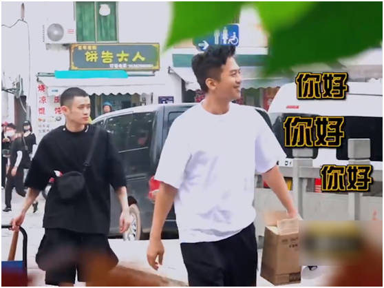 成语言什么伦_邓伦简直萌成表情包(3)