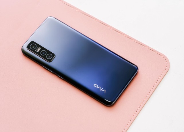 千元5g手机vivo y73s评测:为什么我要选它?