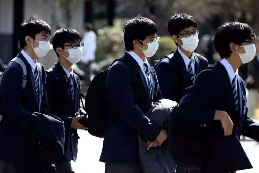 人口受教育程度_人口国情教育手抄报
