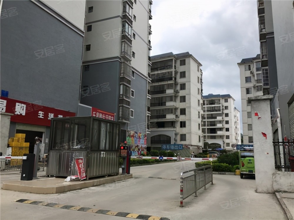贺州人口有多少人口_贺州学院