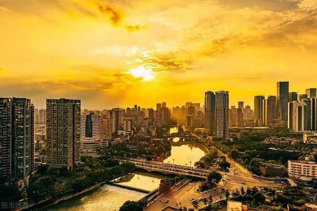 杭州gdp最高的城市_好消息 月底航班换季,从威海可直飞延吉 厦门 西安 ,20多个城市任你行