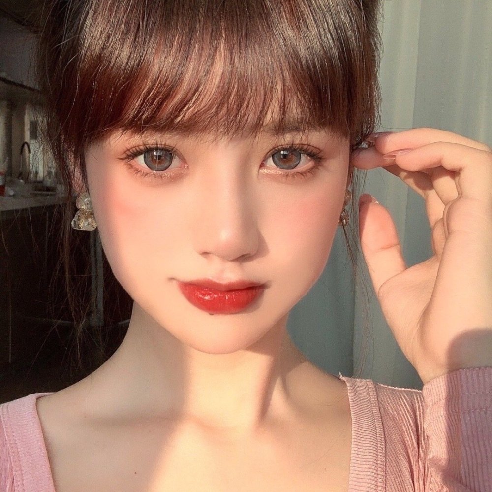 甜酷神仙女生头像