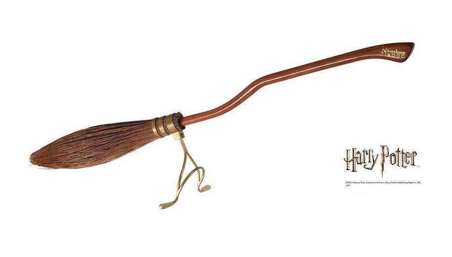 你真的了解《哈利波特》里的飞天扫帚吗?来看看飞天扫帚的历史