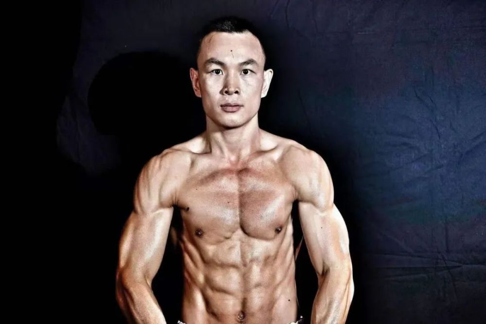 猛虎归林,风起云涌!铁英华遭遇"武警战士"刘亚宁!