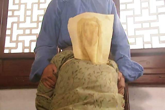 中国古代残酷的刑罚:贴加官,请君入瓮,凌迟