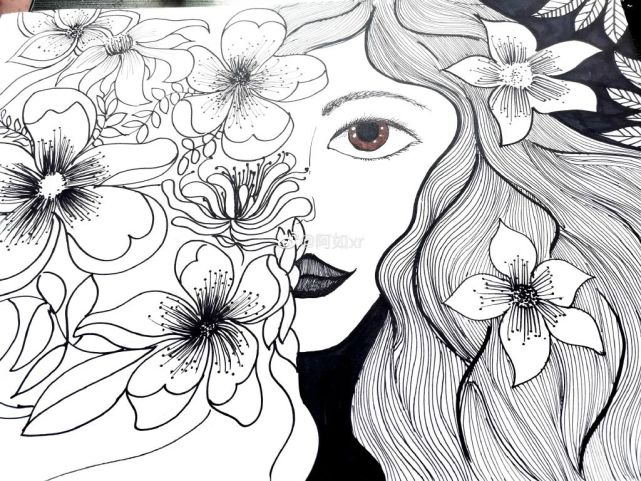线描少女 工具:铅笔,樱花针管笔 上色工具:水彩笔,马克笔,水彩颜料 画