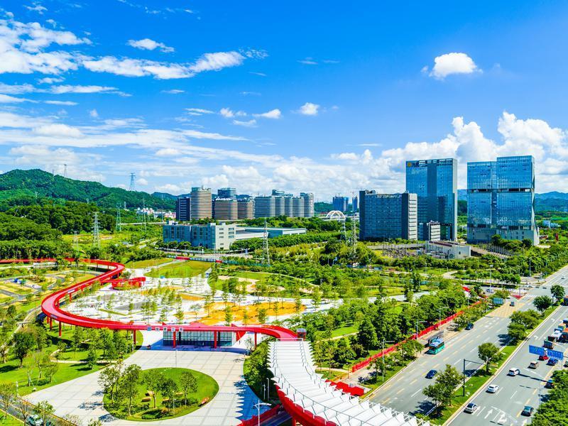 深圳光明擦亮世界一流科学城"蓝绿本底"
