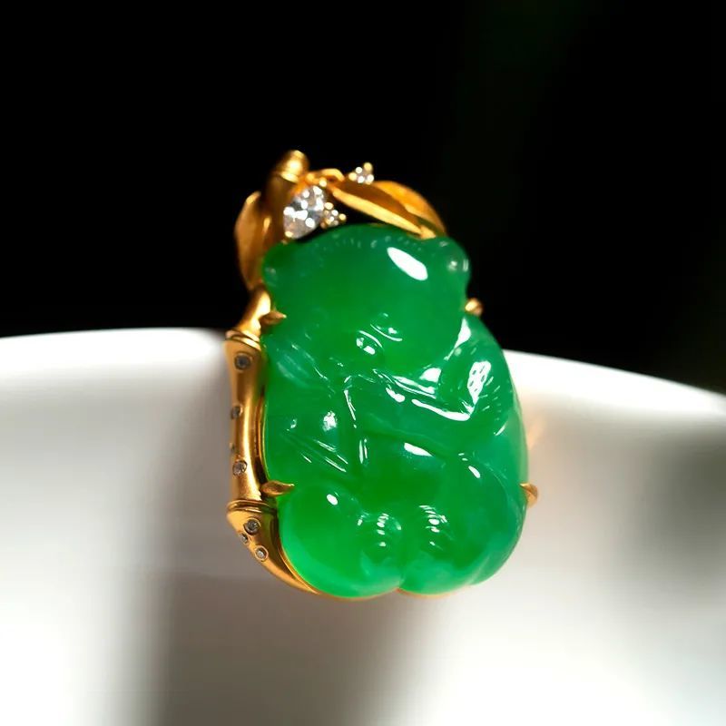 翡翠排名_翡翠种类排名及图片