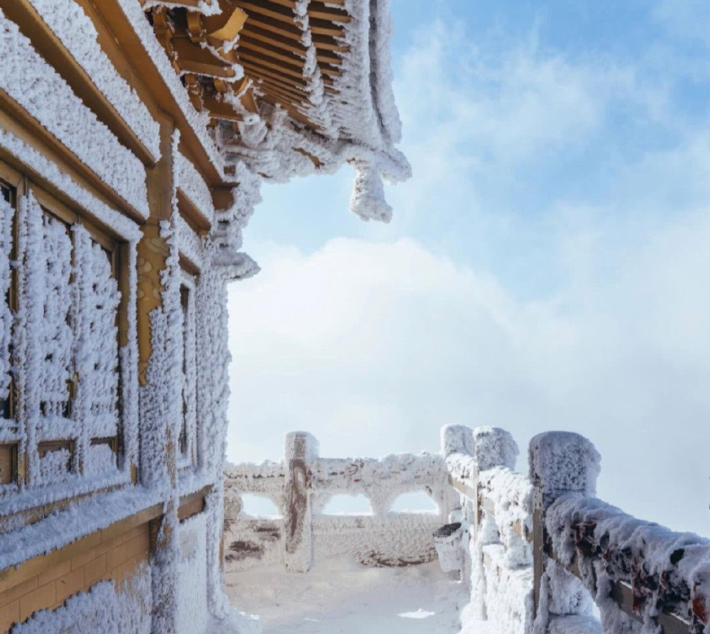 一场雪让北京变成北平西安变成长安这个景点却直接幻化成了云顶天宫