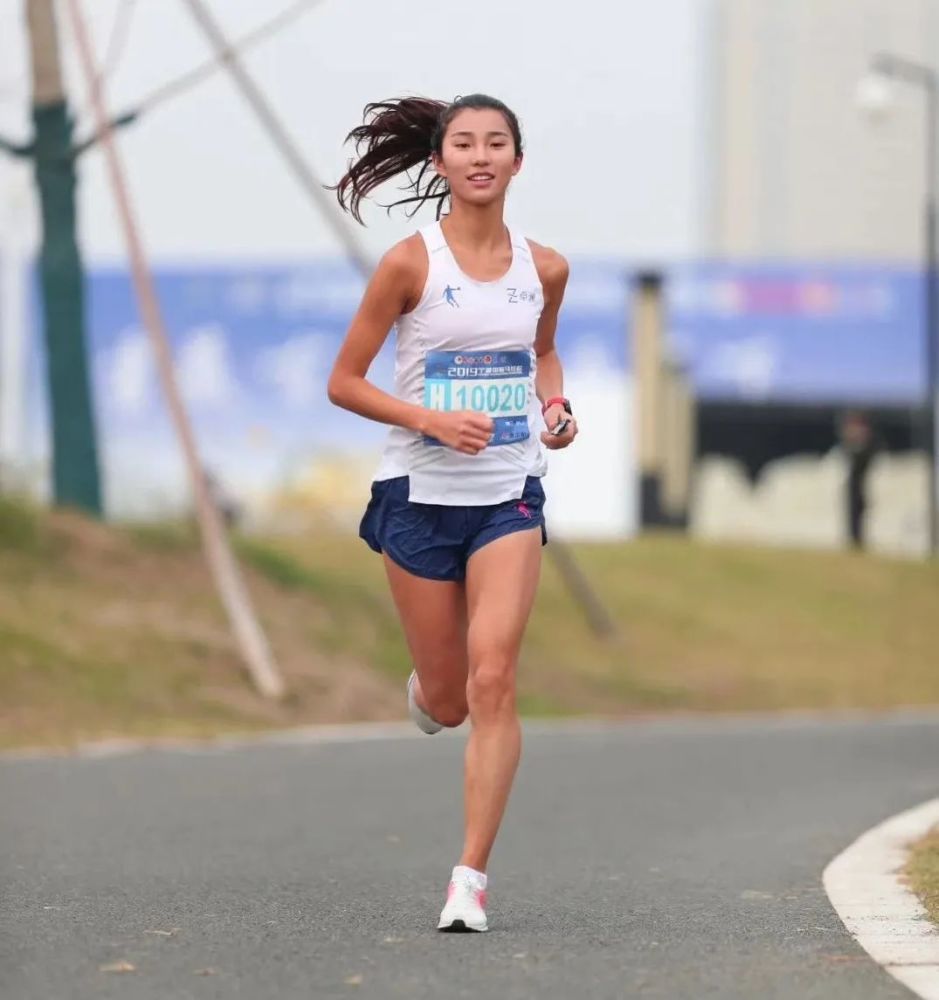 中国现役十大颜值与实力并存的女子马拉松运动员
