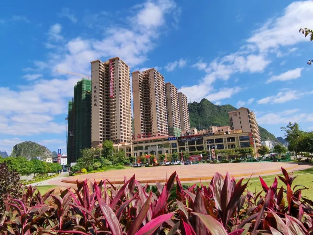 (悦恒天润城内部实景) 在马山县在疫情降至低风险后,悦恒天润城积极