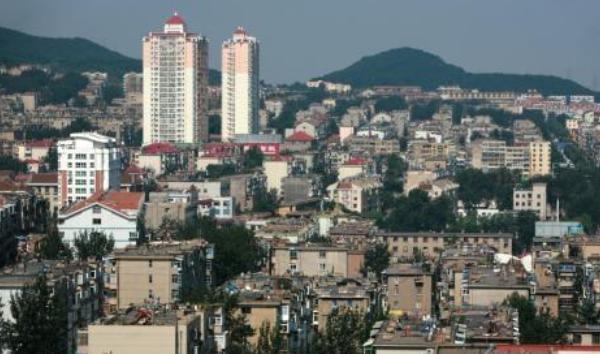 我国经济总量前百的城市_我国经济gdp总量图(2)