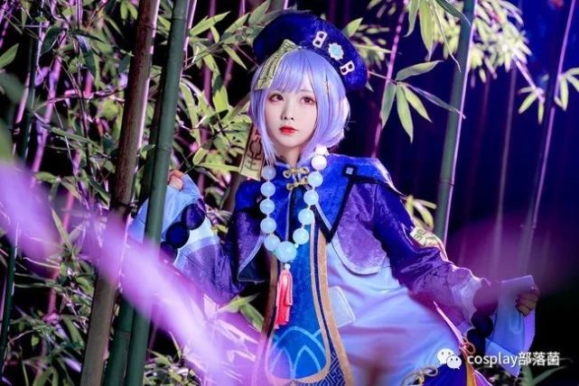 cos:原神七七,一只很可爱的小僵尸