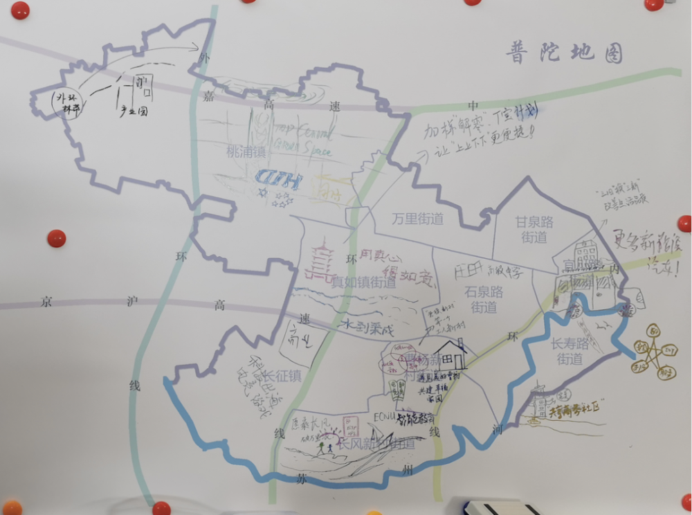 节目现场市民手绘的普陀地图 建设智慧城市 姜冬冬: "未来五年看桃浦