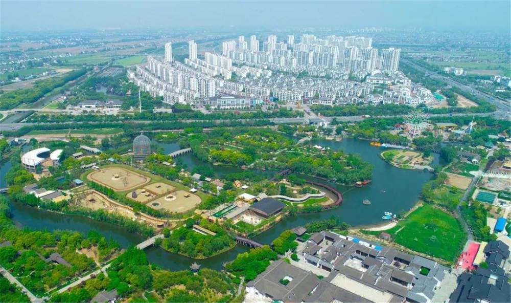 华西村经济总量是多少_阴颈正常长度是多少