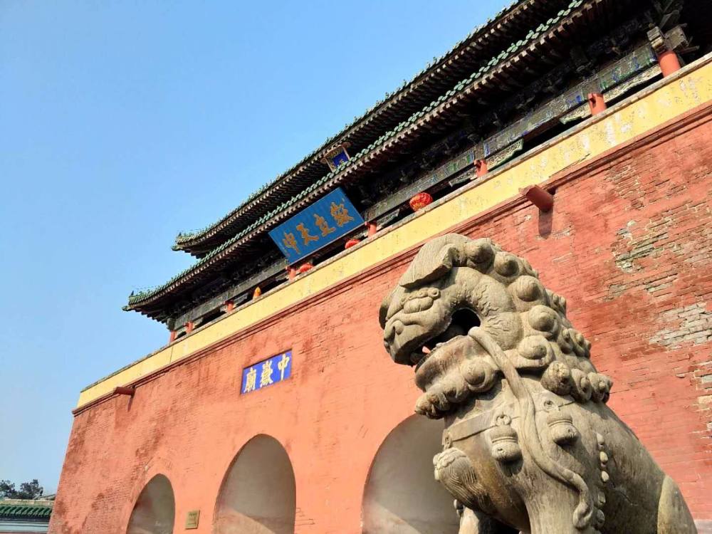 河南受欢迎的一处古建筑群,错落有致,布局紧凑,色调和谐