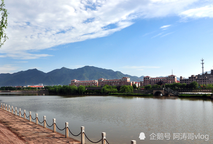 浙江出生人口_浙江各地人口流入图