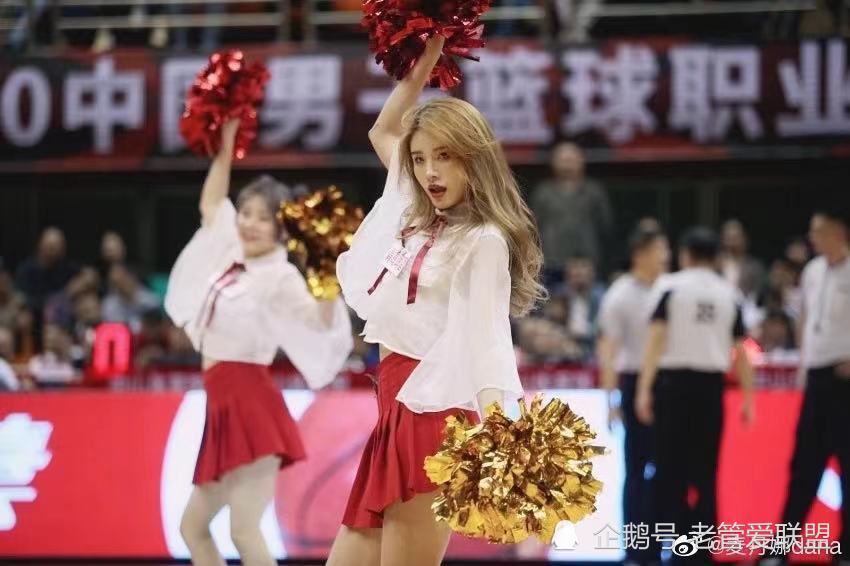 最美啦啦队深圳麦丹娜