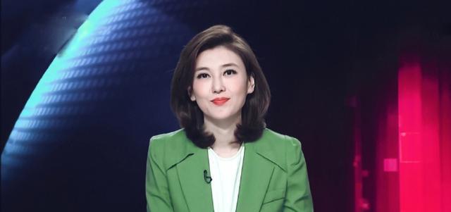 42岁最美央视女主持人李红曾因太漂亮被警告如今嫁大21岁富商