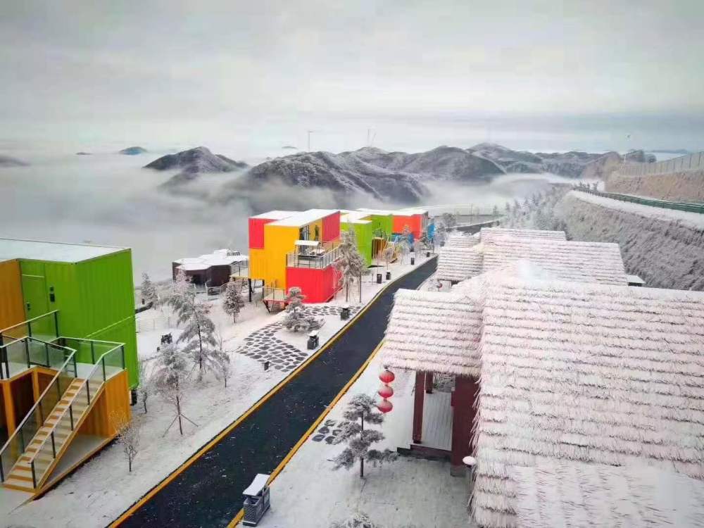 五峰国际滑雪场,湖北人自己的天然滑雪场