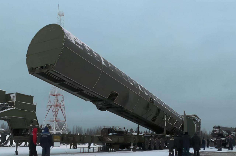 俄罗斯最大的洲际导弹萨尔马特导弹即将服役,这一导弹的威力极为强悍