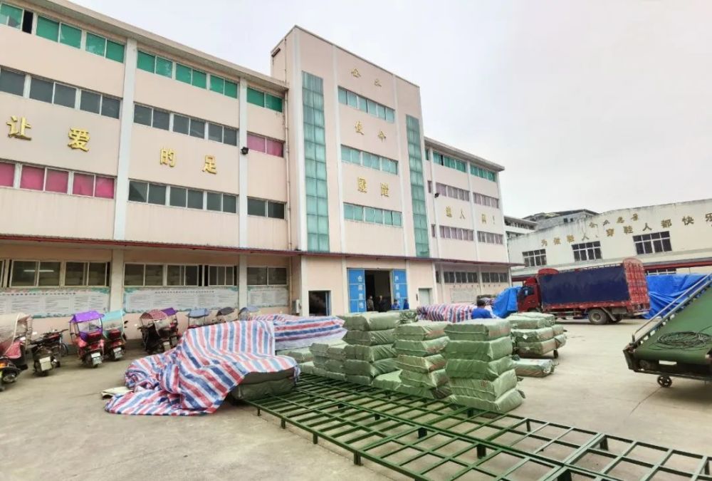 湖北省蕲春县刘河镇经济总量_湖北省蕲春县美女照片(2)