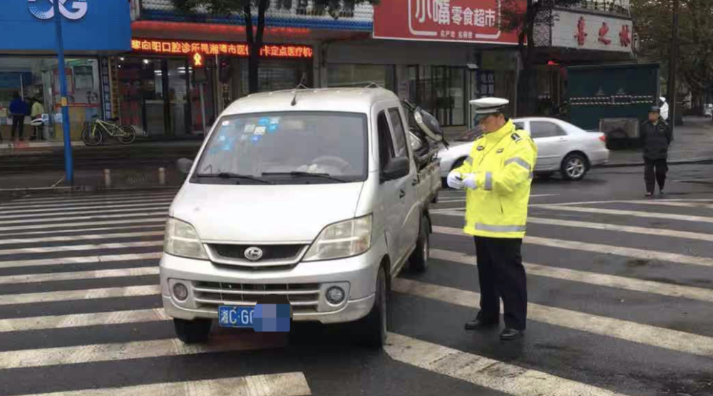 浙江省杭州周末不限行吗（东莞石排大道货车限行吗）