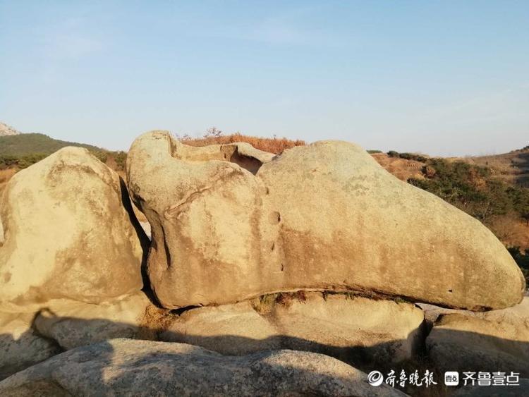 情报站山石嶙峋峰恋重叠日照五莲状如马耳的马耳山你去过吗