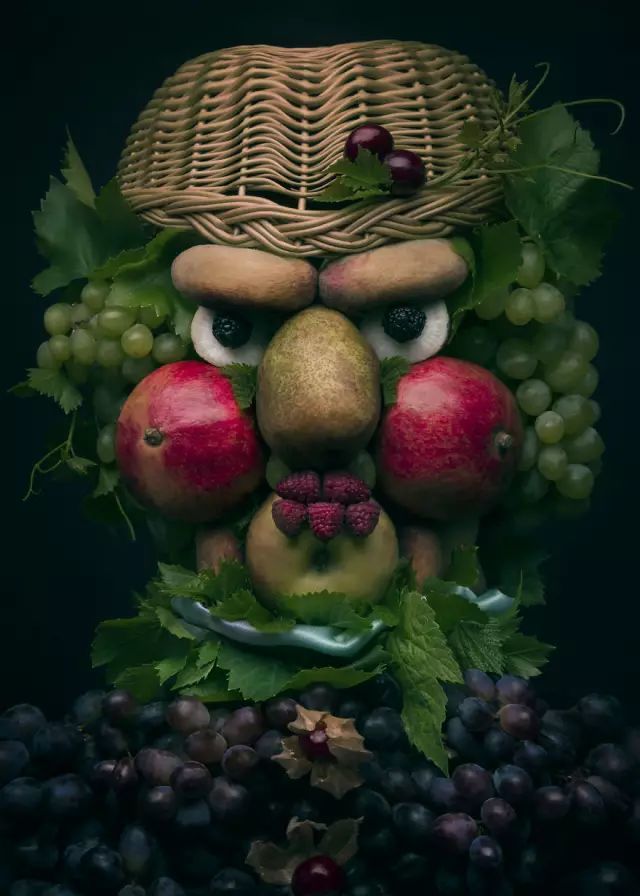 头一次见,创意艺术家用水果和蔬菜创造人物雕像