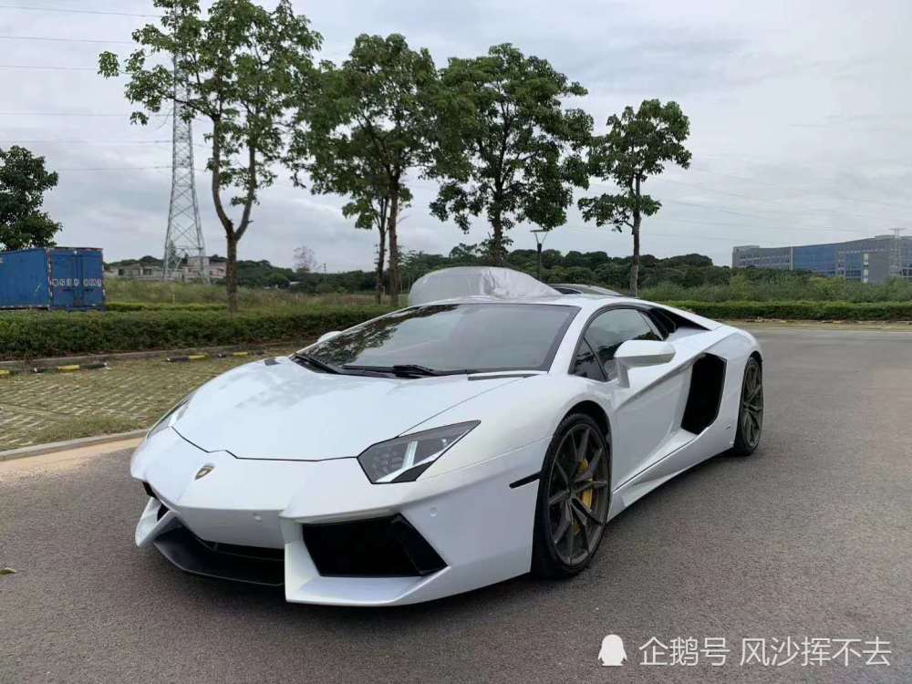 15兰博基尼大牛 lp700-4 为何黄江二手车仅售百万?