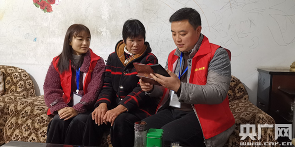 人口普查需要家家敲门吗_当幸福来敲门(3)
