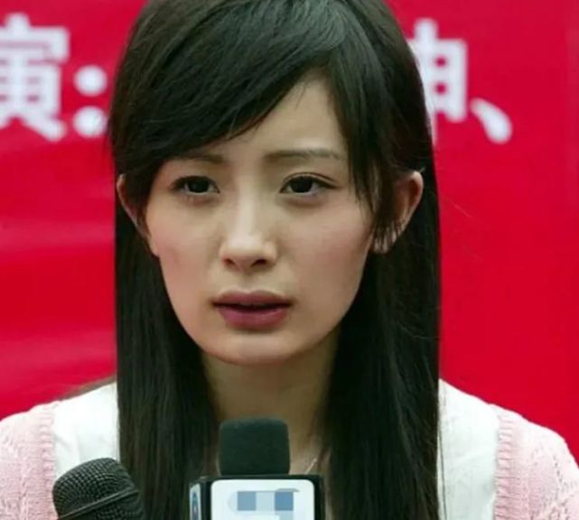 女星们没p图是什么样子?杨幂脸很方,热巴脸很胖,张张一言难尽