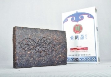 湖北省赵李桥茶厂生产的"川"字牌青砖茶.