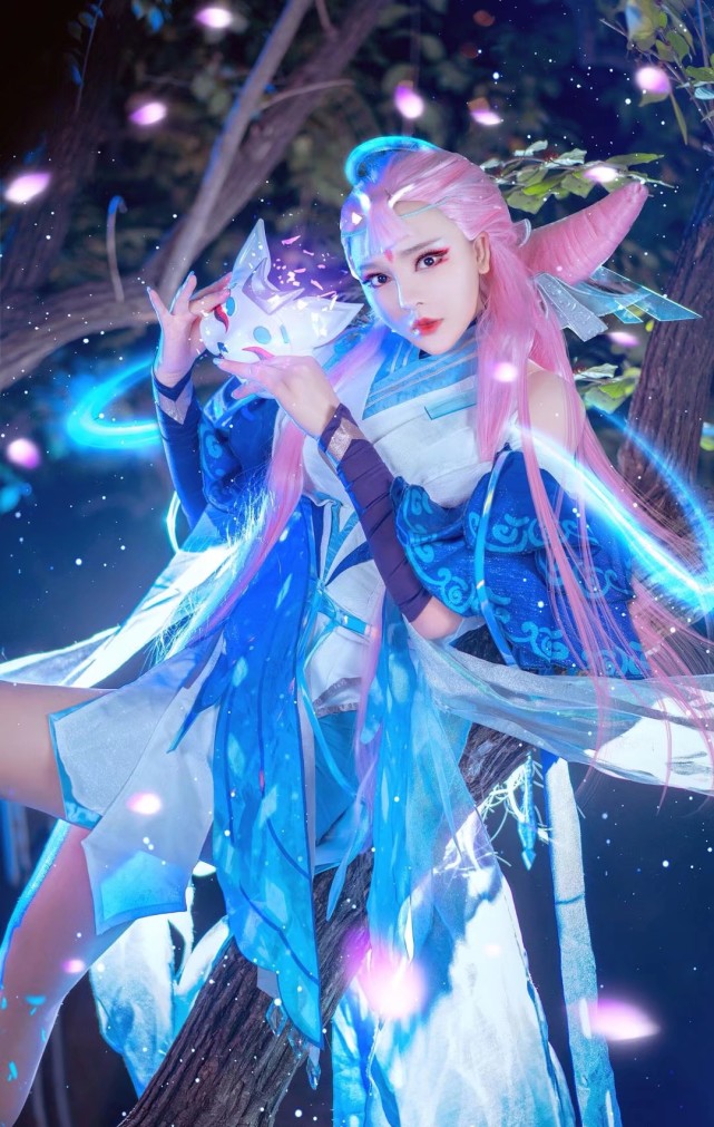 cos鉴赏貂蝉猫影幻舞