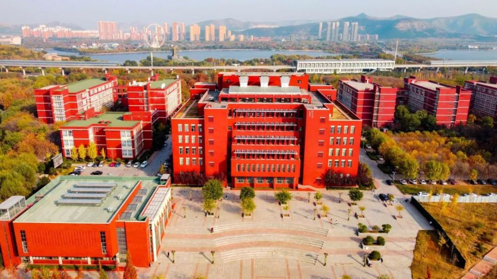 邀你一起游览山交吧——山东交通学院实景鸟瞰图