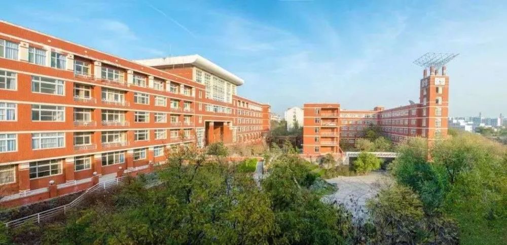 邀你一起游览山交吧——山东交通学院实景鸟瞰图