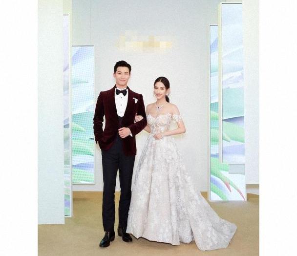 白十三和石宝蛋婚纱照_婚纱照风格(3)
