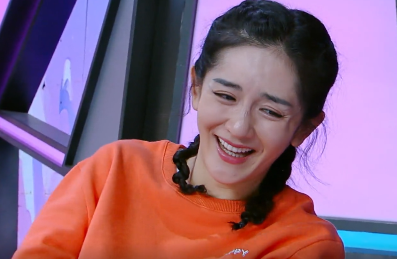 快本体力游戏环节,谁注意谢娜在做什么?难怪缺席双12超拼夜!_腾讯新闻