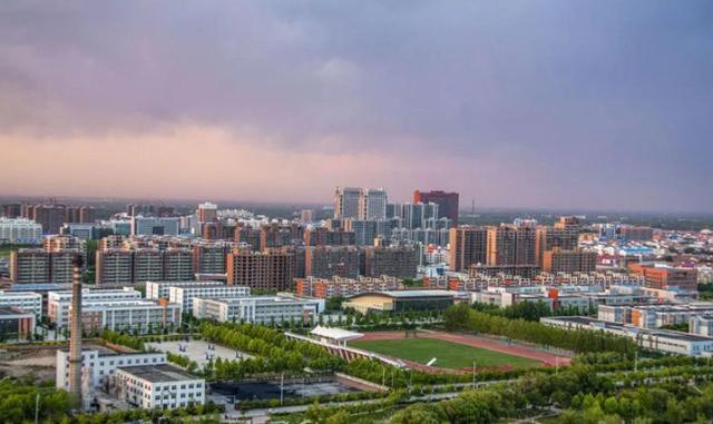 新乡市人口有多少_新乡市哪里卖有三脚架(2)