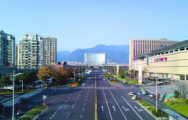 丽水总人口_丽水职业技术学院(3)