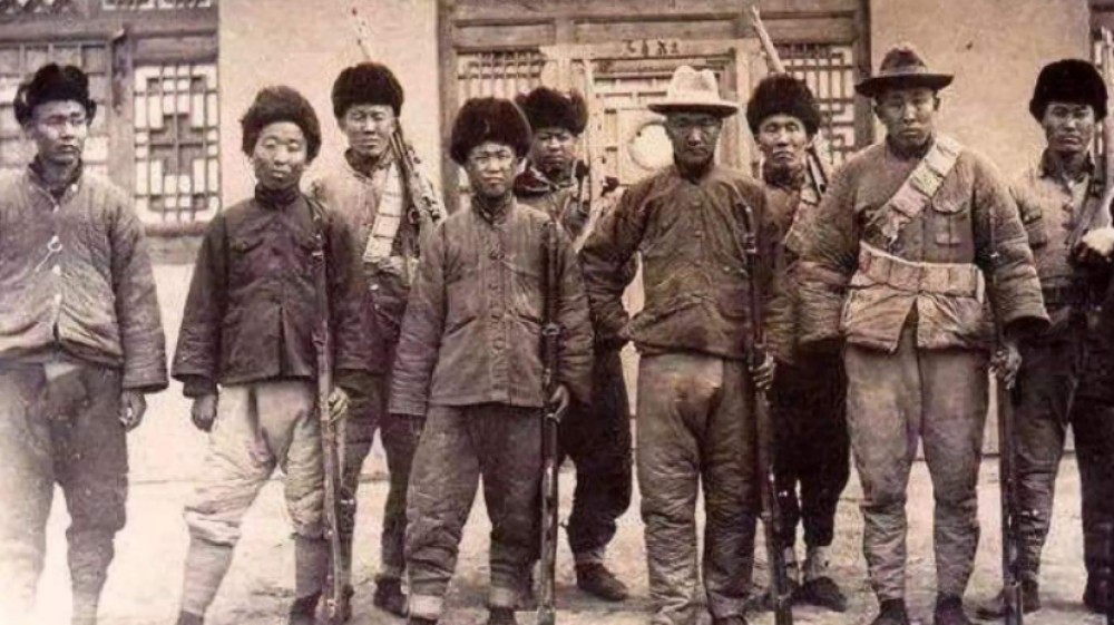 首级在洱源县示众之后又被运往大理.