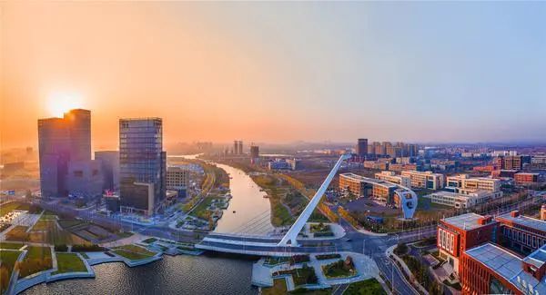 青岛gdp增速_2015年青岛gdp(2)