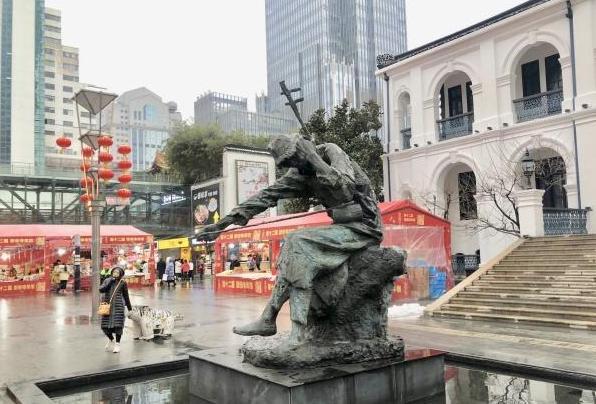 昆明盐城gdp_盐城高铁站图片(2)