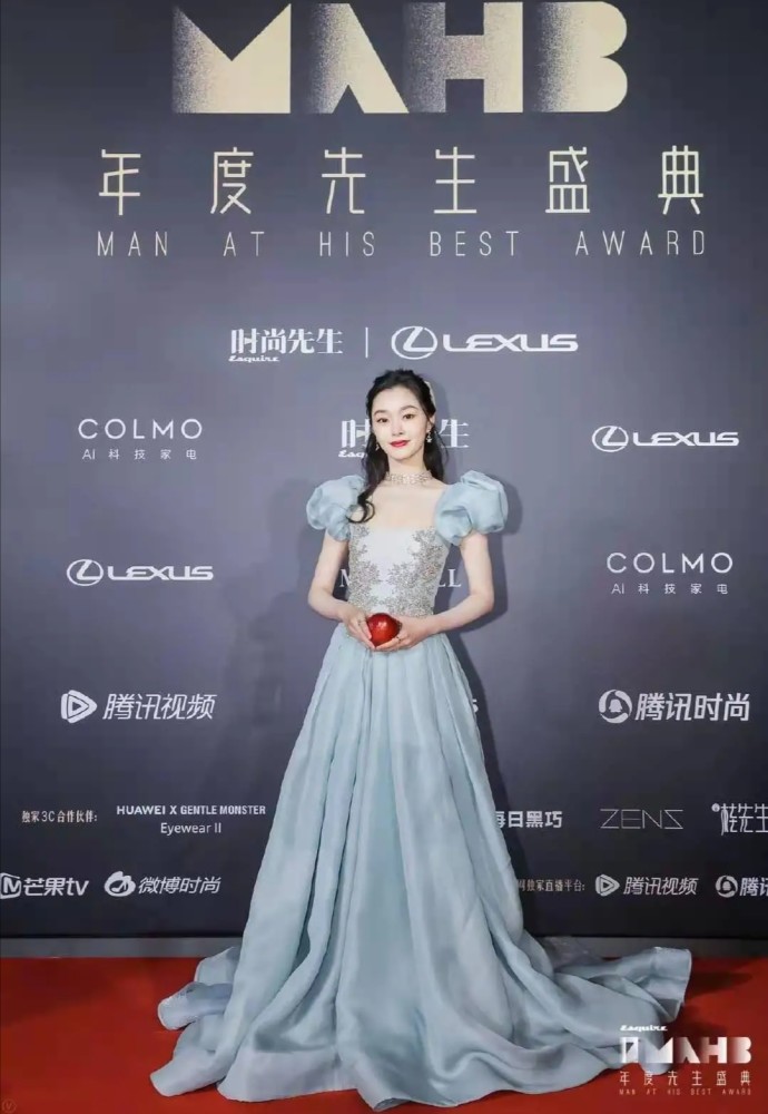 吴宣仪的人鱼公主有点欣赏不了,这么透真的合适吗?