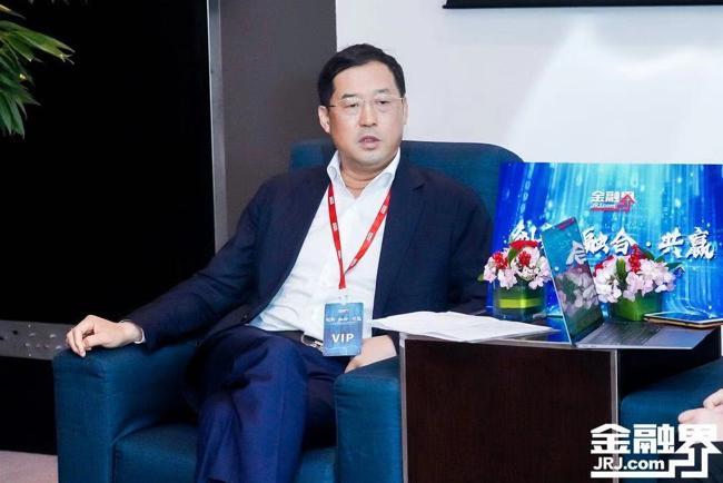 利亚德董事长_利亚德董事长夫人照片