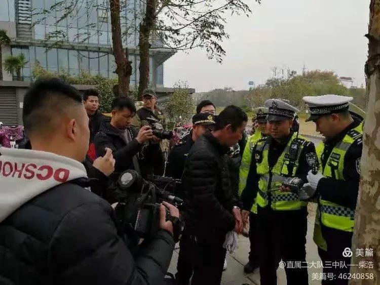 整治共享电动车交通乱象南昌交警出手了