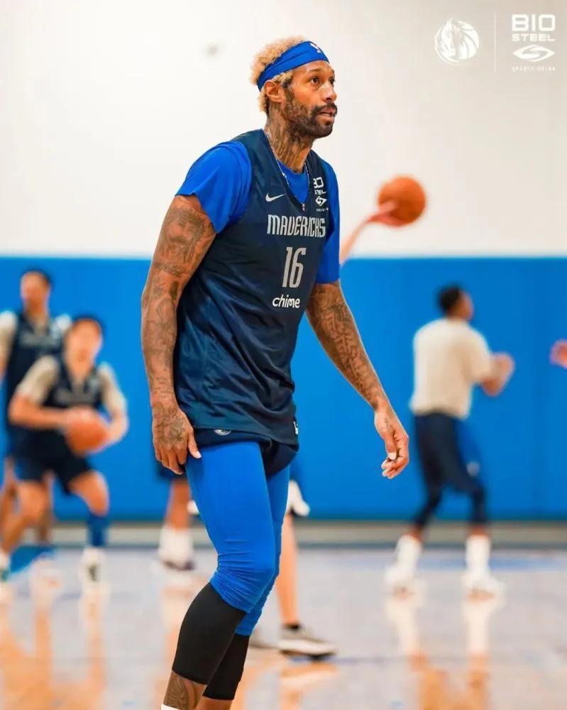 詹姆斯约翰逊打职业mma，詹姆斯约翰逊在nba谁打得过