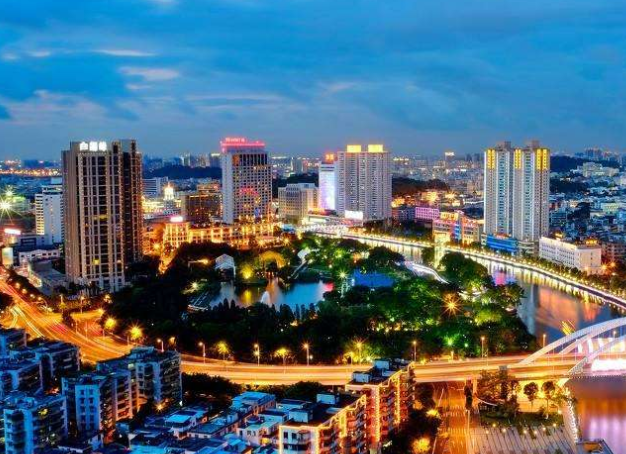 2021广东地级市人均gdp_我国最富裕的省份,省域经济冰火两重天,两市差距高达28倍