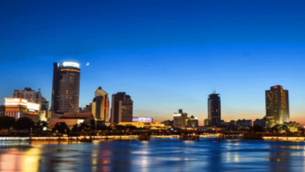 马鞍山21年GDP_2000年马鞍山(2)